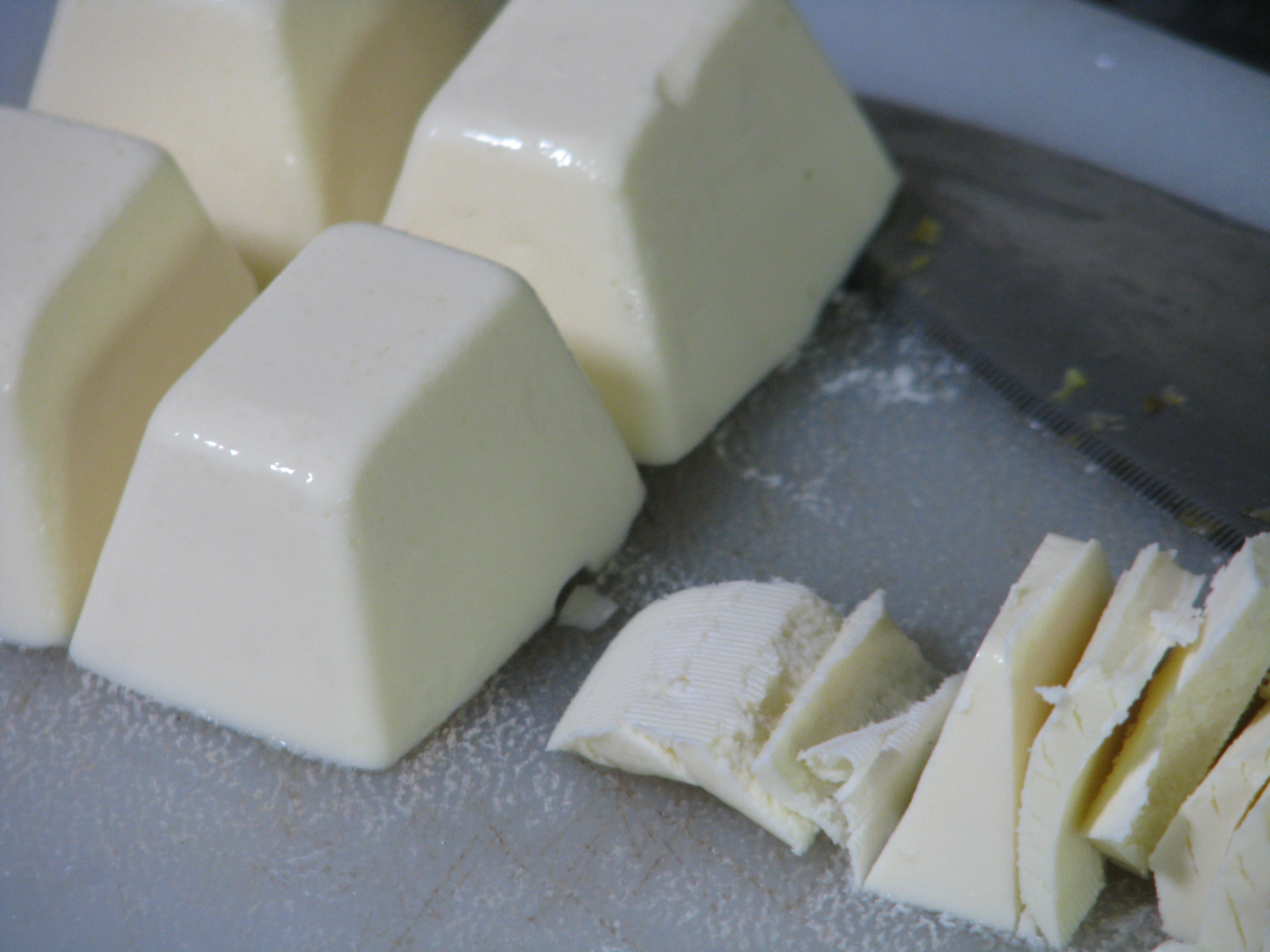 Making Ethical Butter – Finch Frolic Garden Permaculture